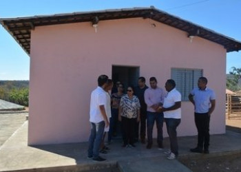 Regina Sousa visita comunidade quilombola em Paquetá